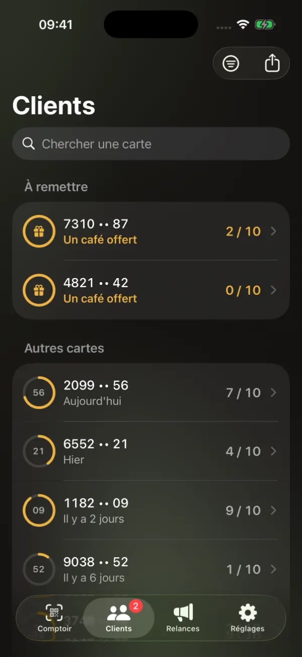 L’écran Clients : les récompenses à remettre en haut, puis les autres cartes avec leur dernier passage.